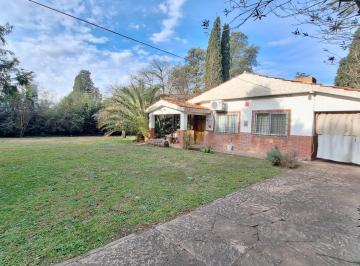 Casa de 6 ambientes, 20 de Junio · Casa en Venta en 20 de Junio con Piscina