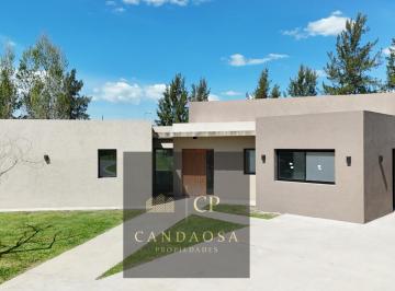 Casa · 183m² · 4 Ambientes · 4 Cocheras · Bcf. Casa San Matias