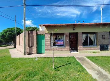Casa de 5 ambientes, Bahía Blanca · Casa en Venta - Suiza 810 - Barrio Centro de Inquilinos Bahienses