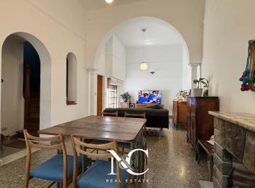 Casa · 115m² · 4 Ambientes · Casa en Venta en Flores 4 Amb con Patio y Parrilla