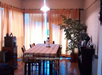 Departamento de 5 ambientes, Ciudad de Mendoza · Departamento Frontal Sobre Calle España 900