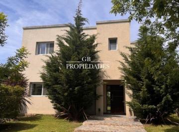 GBB-GBB-1562_2 · Venta de Casa en Santa Guadalupe, Pilar del Este