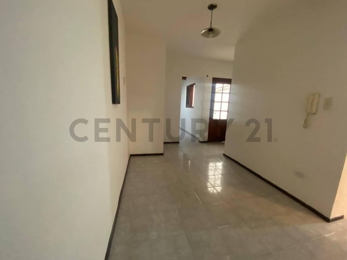 Ituzaingo 475,  Bernal Este, Quilmes