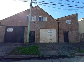 Local comercial · Local Sobre Calle 158 en Platanos