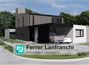 Casa · 245m² · 12 Ambientes · 2 Cocheras · Casa en Venta Nuevo Malagueño