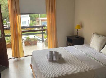 Departamento de 2 ambientes, Mar Azul · Departamento de 2 Ambientes con Cochera Para 5 Personas