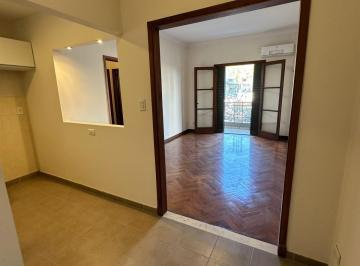 Departamento de 3 ambientes, Villa Luro · Dto 3 Amb Al Fte con Patio