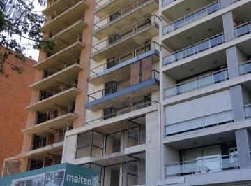 Departamento de 2 ambientes, Córdoba · A m de Plaza España Sobre Chacabuco. Sum Pileta Seguridad 24hs