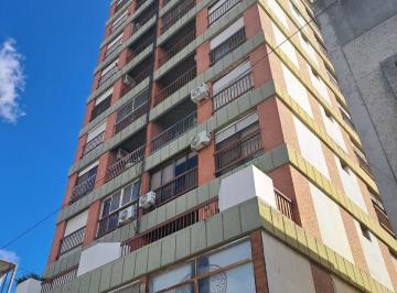 Departamento de 4 ambientes, Bahía Blanca · Donado 35, Vende Departamento de Dos Dorm. con Cochera.