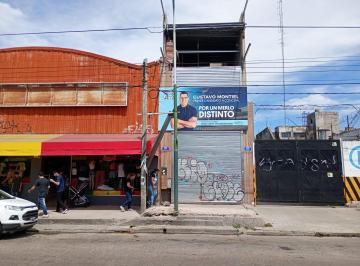 Local comercial , Merlo · Alquiler Local Frente a Las Vías Centro de Merlo Sur Uso Profesional