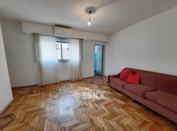 Departamento · 35m² · 2 Ambientes · Av Independencia Al 3100 - 35 m² Impecable Luminoso Apto Profesional