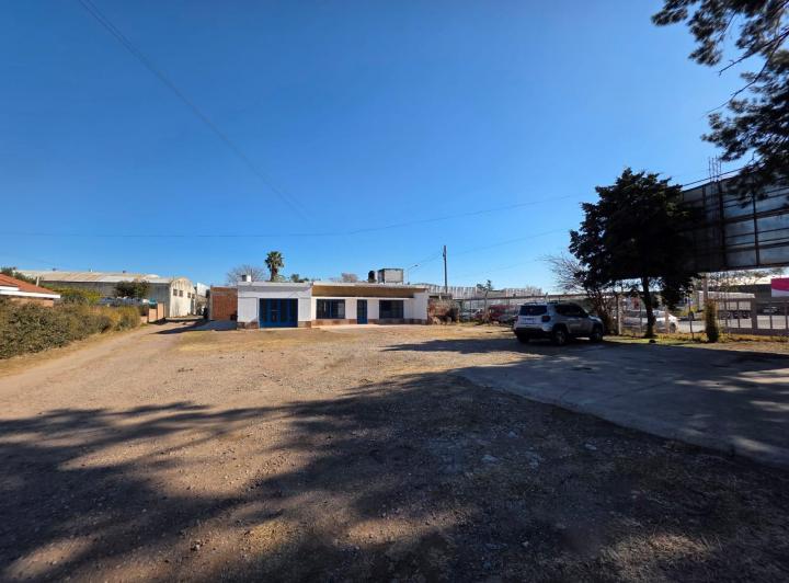 Local comercial · 150m²