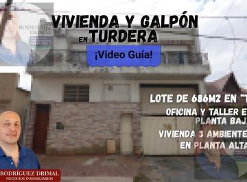 Departamento · 4 Ambientes · 12 Cocheras · Departamento con 3 Dorm. en Turdera y un Taller de Trabajo, Lote en "T" de 686 m² - Apto Crédit