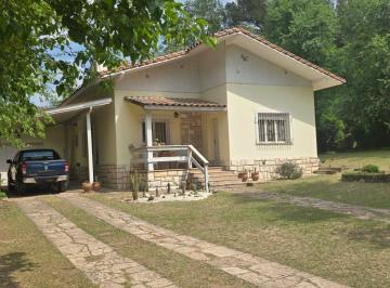 Casa de 2 ambientes, Villa General Belgrano · Casa 2 Dorm. Zona Centro, Gas Natural, Vista a Las Sierras.