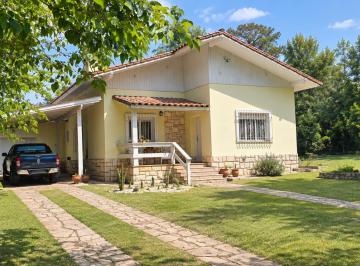 Casa de 2 ambientes, Villa General Belgrano · Casa 2 Dorm. Zona Centro, Gas Natural, Vista a Las Sierras.