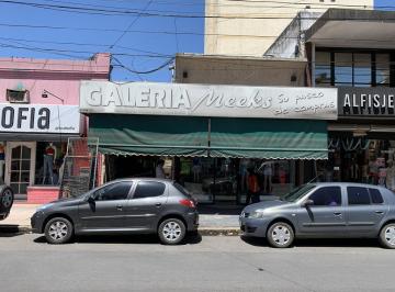 Local comercial · 9m² · 1 Ambiente · Local - Lomas de Zamora Oeste
