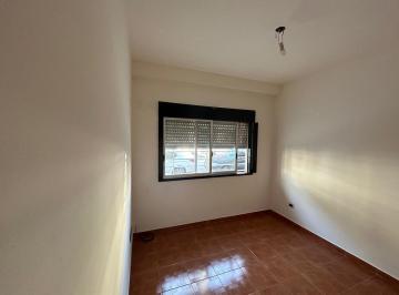 PH · 35m² · 2 Ambientes · Venta. PH P. B. 2 Ambientes Al Frente, con Patio. Super Luminoso