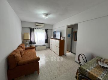 Departamento · 42m² · 3 Ambientes · Fray Cayetano Rodriguez y Av Gaona - Frente 42 m² Impecable Todo Sol