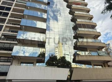 Departamento · 90m² · 3 Ambientes · 1 Cochera · Semipiso en Venta Plaza Moreno Dos Dorm. con Cochera