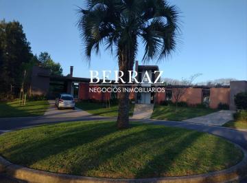 Casa · 200m² · 4 Dormitorios · 2 Cocheras · Casa Alquiler Temporario 4 Dorm. Barrio Santa Barbara Lote de 1600 m² Tigre