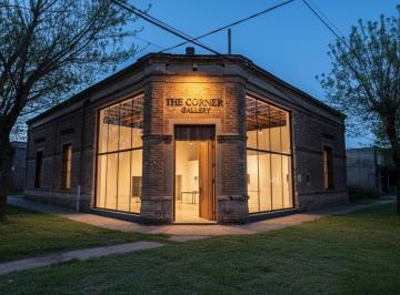 Casa de 6 ambientes, Acebal · Casa en Esquina Unica en Venta en Acebal - a Reciclar con Terreno de 530 m²