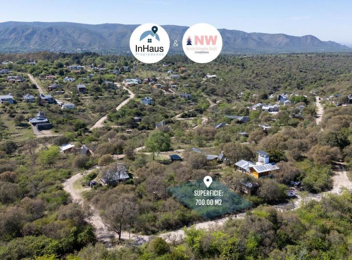 Terreno · 700m²