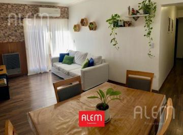 Departamento · 63m² · 3 Ambientes · 1 Cochera · Departamento en Venta en Banfield