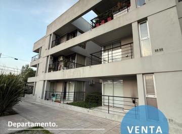 Departamento · 50m² · 3 Ambientes · 1 Cochera · Departamento de un Dormitorio y Cochera en Calle Sarmiento Al 1200