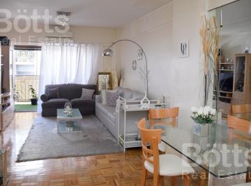 Departamento · 81m² · 4 Ambientes · Venta Depto Semipiso Almagro 4 Amb con Balcon y Palier Privado