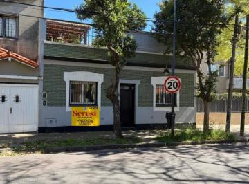 Casa · 64m² · 3 Ambientes · Exc Ubic Hermosa Casa 1 Pl 2 Dor Ptio Tza Imp S/luminosa
