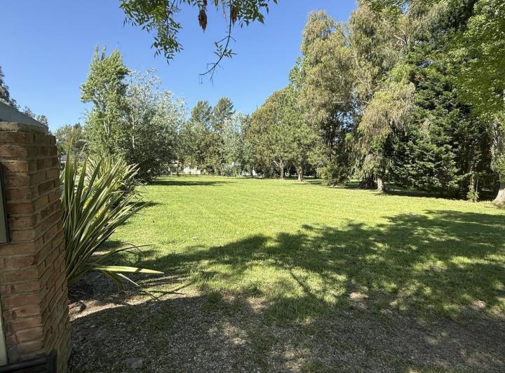 Terreno · 1373m²
