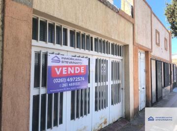 Casa de 4 ambientes, Maipú · Casa en Venta C/ Cochera en Maipú