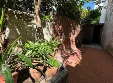 Departamento · 60m² · 3 Ambientes · Venta Departamento con Patio en Balcarce Al 900