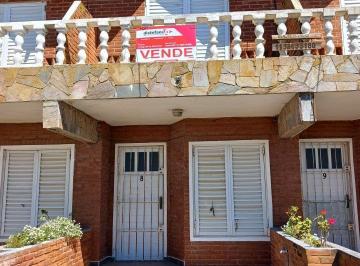 DIT-DIT-6273_2 · Casa 2 Dorm.. | Av Costanera 3922
