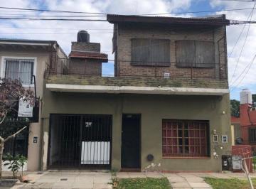 Departamento de 3 ambientes, Tigre · P H 2 1/2 Ambientes Frente con Espacio Para Guarda Moto o Auto Chico, Terraza, Sin Expensas
