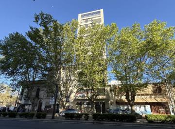 Departamento · 62m² · 3 Ambientes · Departamento de 2 Dorm. con Patio en Sisa XII – Calle 44 E/ 2 y 3, La Plata