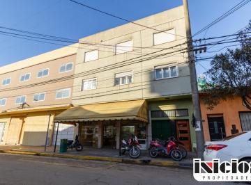 Departamento de 2 ambientes, Mar de Ajó · Departamento: Marano Nº 158 E/ Yrigoyen y Lebensohn - Mar de Ajó - C1019
