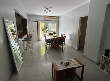 Departamento de 4 ambientes, Recoleta · Venta, Encantador Departamento Tipo Casa en Planta Baja – Recoleta