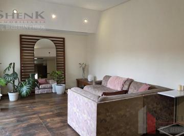 Casa · 142m² · 4 Ambientes · 1 Cochera · Casa en Villa Crespo