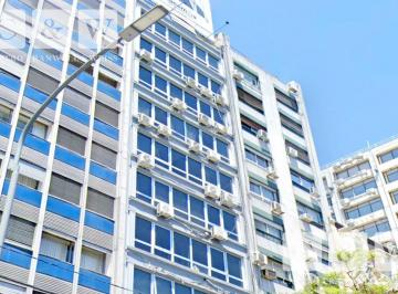 Oficina comercial · 215m² · Oficina Luminosa Al Contrafrente | Excelente Ubicación y Estado