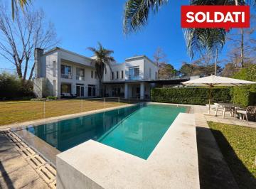Casa · 350m² · 11 Ambientes · 4 Cocheras · Casa Apta Crédito en Venta en Mayling C. C. Hermoso Lote
