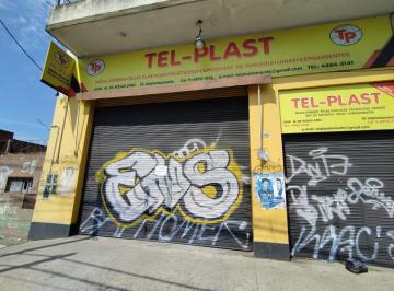 Local comercial , La Matanza · Local Comercial de 164 m en Alquiler Sobre Av Importante