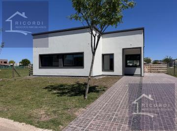 Casa · 178m² · 5 Ambientes · 3 Cocheras · Casa en Venta, Barrio Privado San Pablo, Derqui.