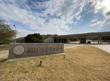 Terreno · 1100m² · Lote Central en Venta La Deseada 1100 m² con Excelente Vista