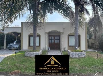 Casa · 140m² · 4 Ambientes · 1 Cochera · Casa en Venta en Country Venado 2