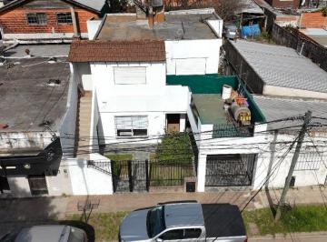 Casa de 6 ambientes, San Miguel · Venta Casa en Dos Plantas (Centro de San Miguel)