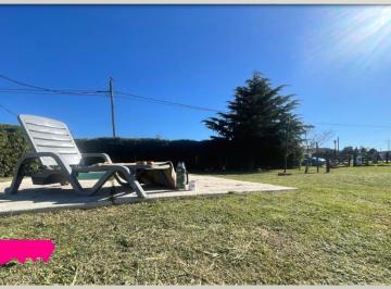 Quinta vacacional · 50m² · 1 Ambiente · 3 Cocheras · Quinta con Pileta en Venta y en Esquina