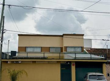Casa · 270m² · Casa Tres Dorm. - La Plata San Carlos