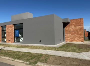 PH · 90m² · 3 Ambientes · 1 Cochera · Duplex en Venta Colinas de Manantiales Dos Dorm. Planta Baja