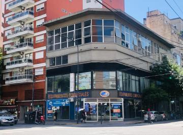 Local comercial · 1300m² · Esquina 1.300 m²